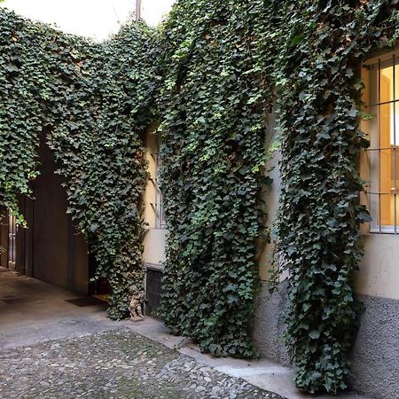Palazzo Liberati Apartments Parma Exterior foto